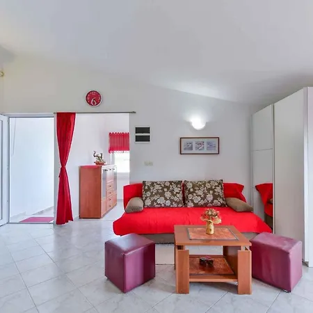 Apartment In - Insel 41280 Vir