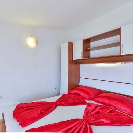 Apartment In - Insel 41280 Vir